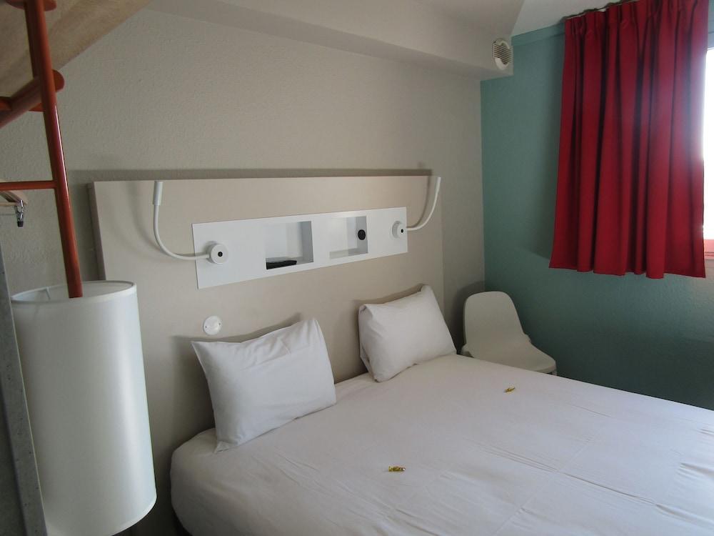 Ibis Budget Chilly-Mazarin Les Champarts Exterior foto