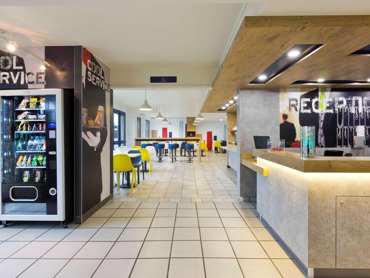 Ibis Budget Chilly-Mazarin Les Champarts Exterior foto